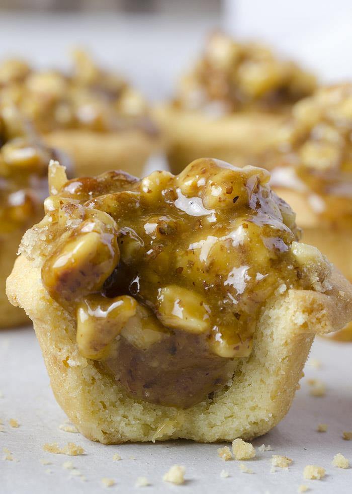 Honey Walnuts Cups Quick & Easy Dessert with Honey