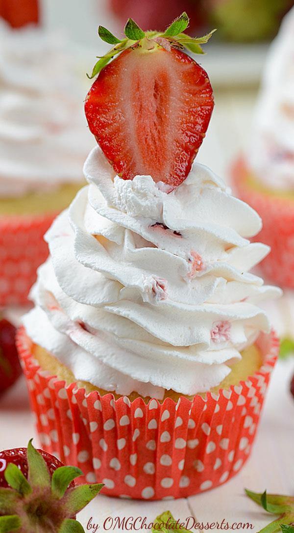 Strawberry Shortcake Cupcakes are a quick and easy, but by no means the less tasty version of the well known Strawberry Shortcake.