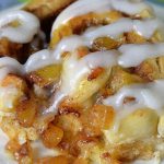 Apple pie cinnamon roll with icing
