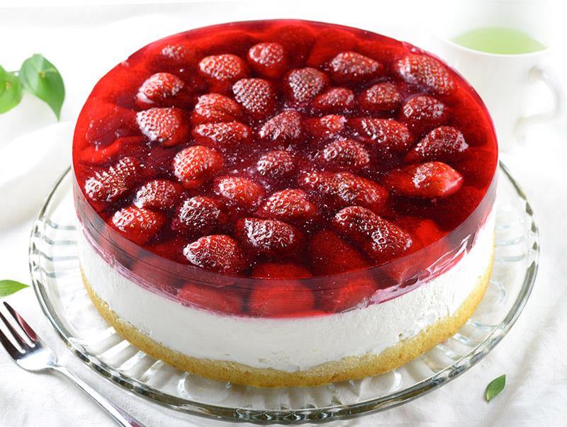 Strawberry Gelatin Cake