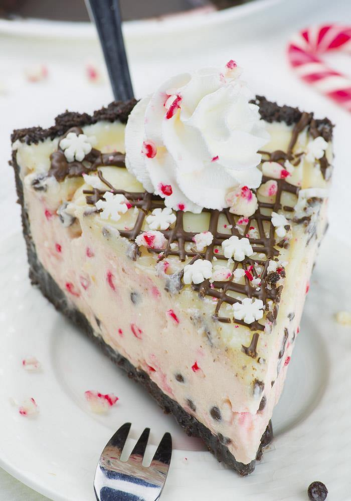 Candy Cane Pie is the only dessert recipe, you’ll need this Christmas! It’s no bake pie with crumbly Oreo crust and white chocolate ganache on top.