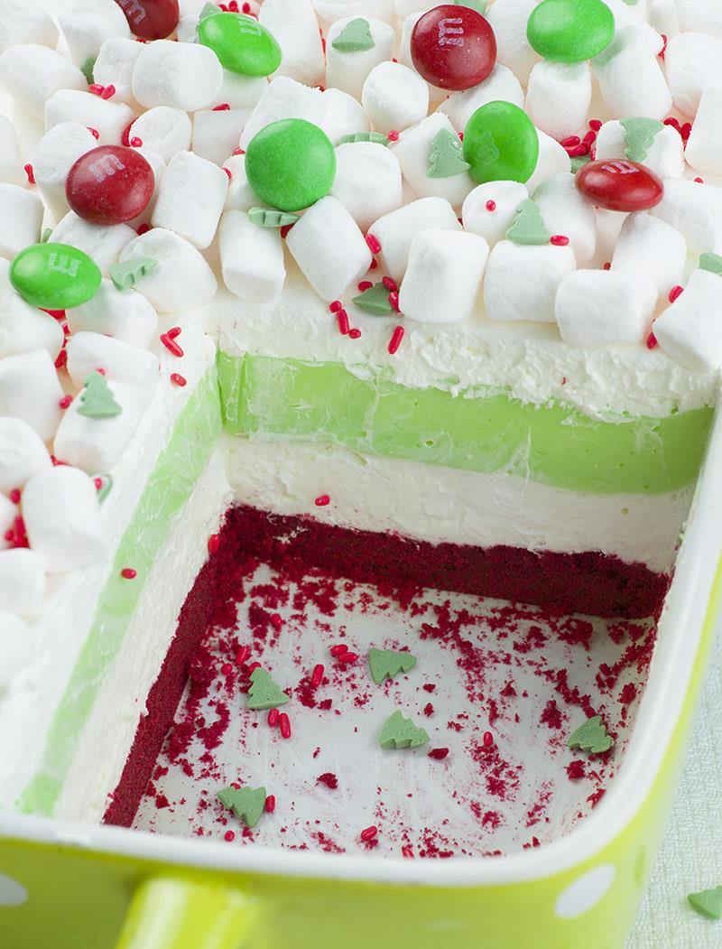Christmas Lasagna is whimsical layered dessert that will be a hit at your Christmas gathering!