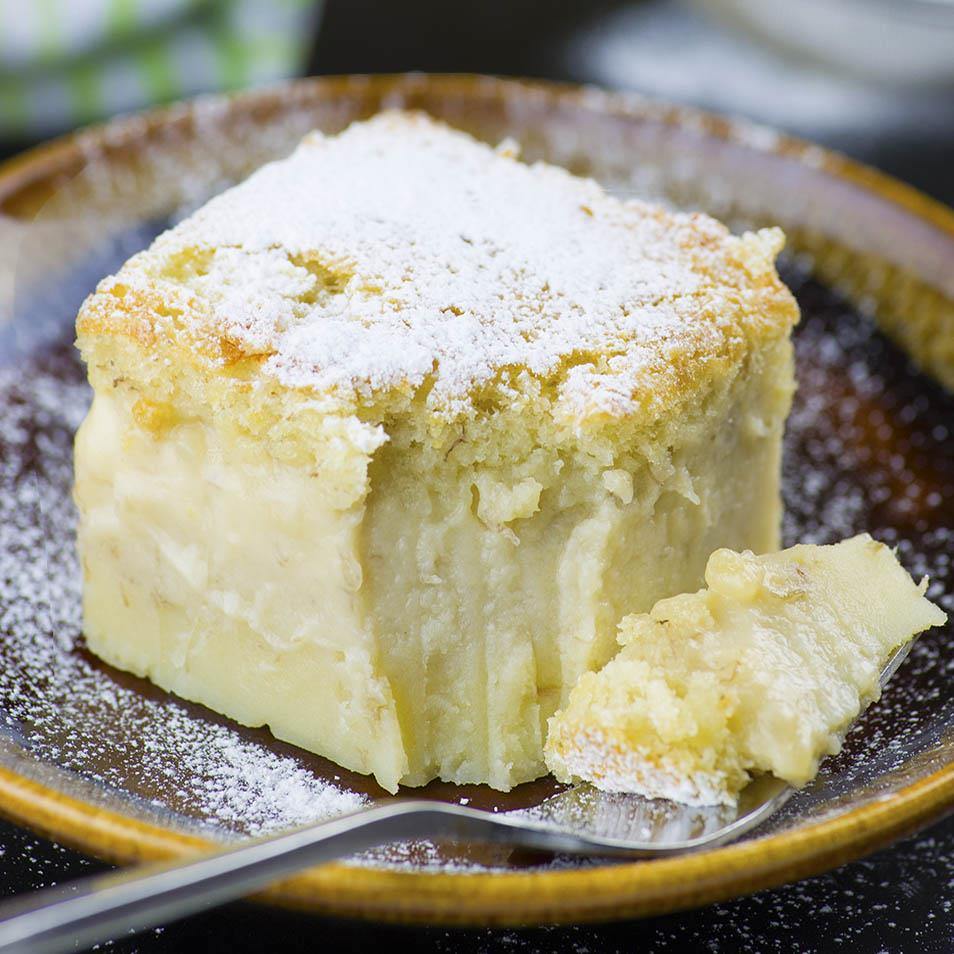 banana custard cake - Picture of Bilbos Cafe & Bungalows, Ko Phayam -  Tripadvisor