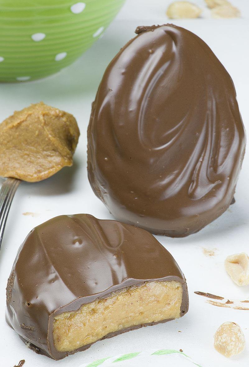 Homemade Chocolate Peanut Butter Eggs - OMG Chocolate Desserts