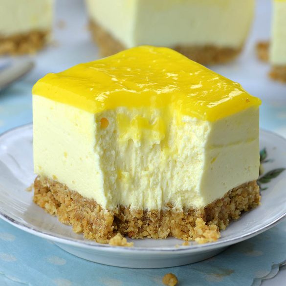 No Bake Lemon Cheesecake Bars | Easy Lemon Bars