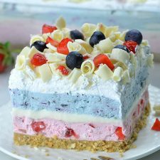 Very Berry Dessert Lasagna image