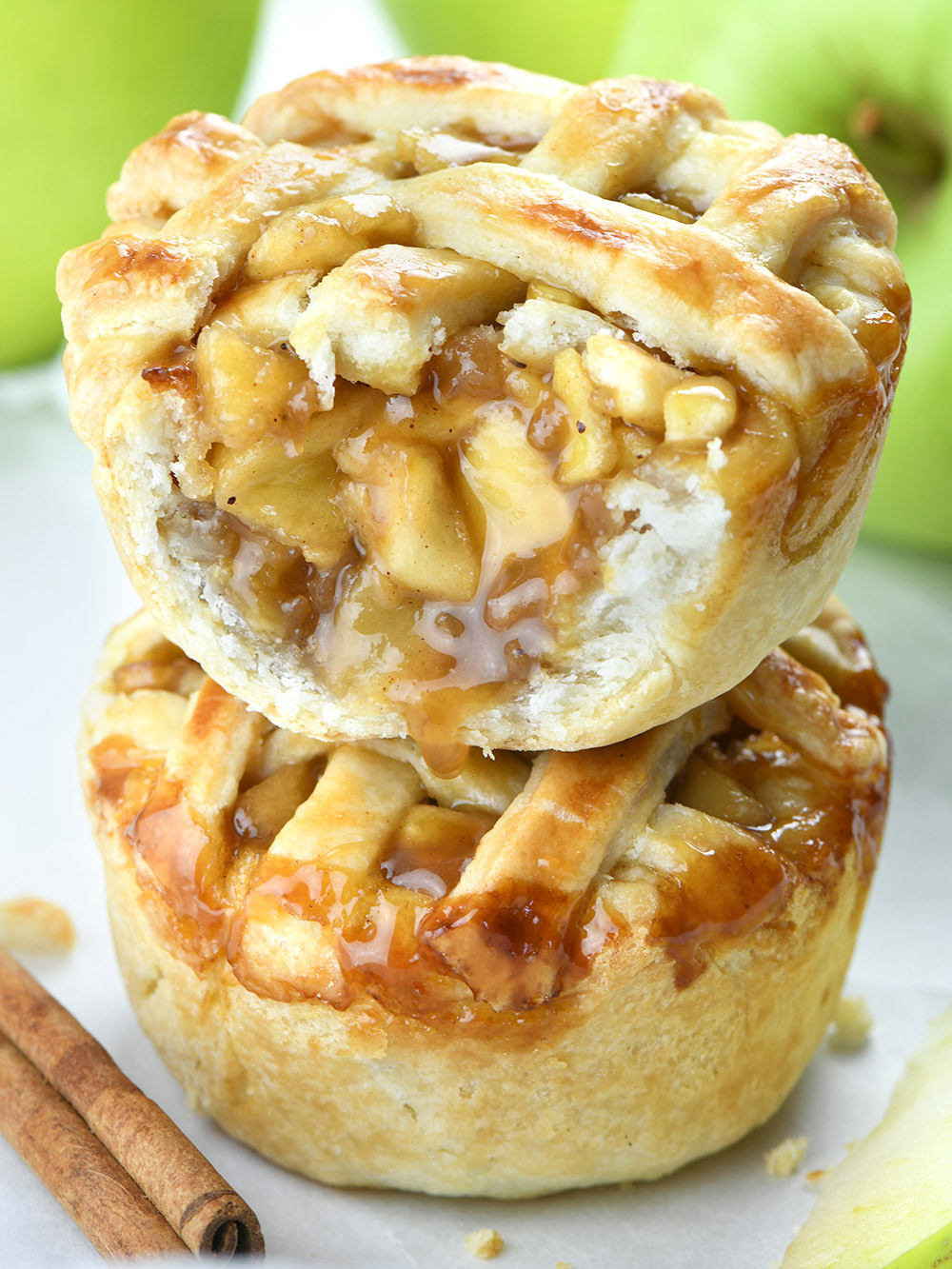 Mini Apple Pies - OMG Chocolate Desserts