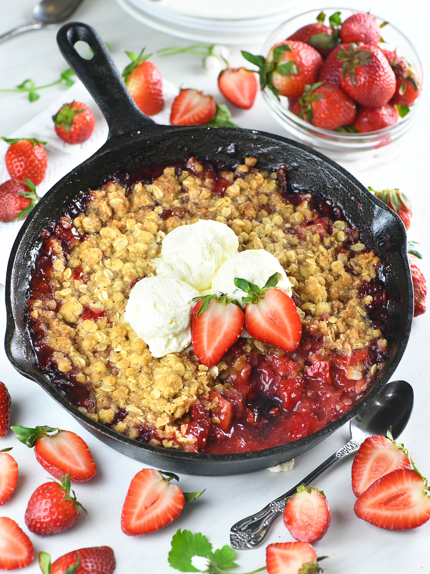Easy Strawberry Crisp