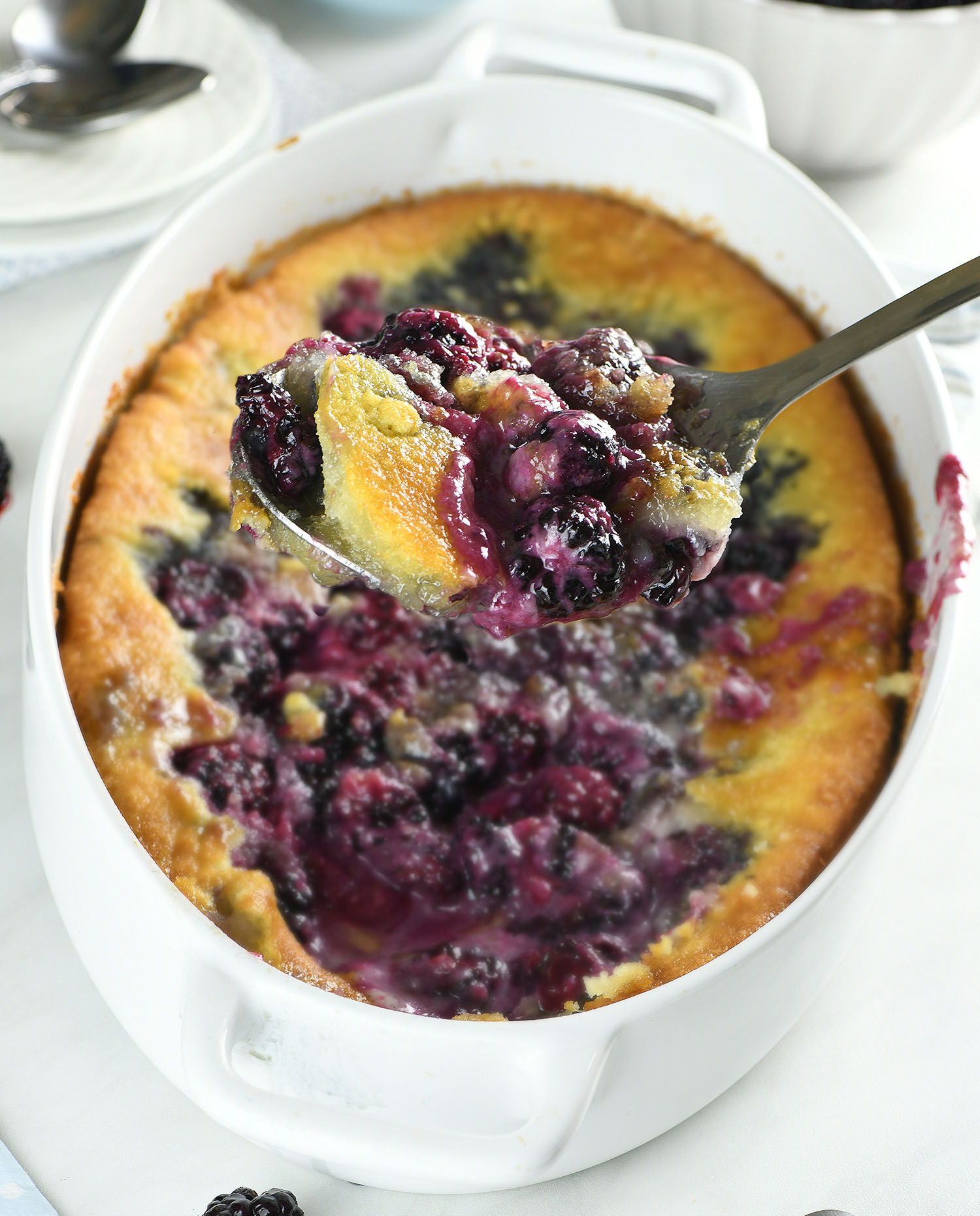 Easy Blackberry Cobbler