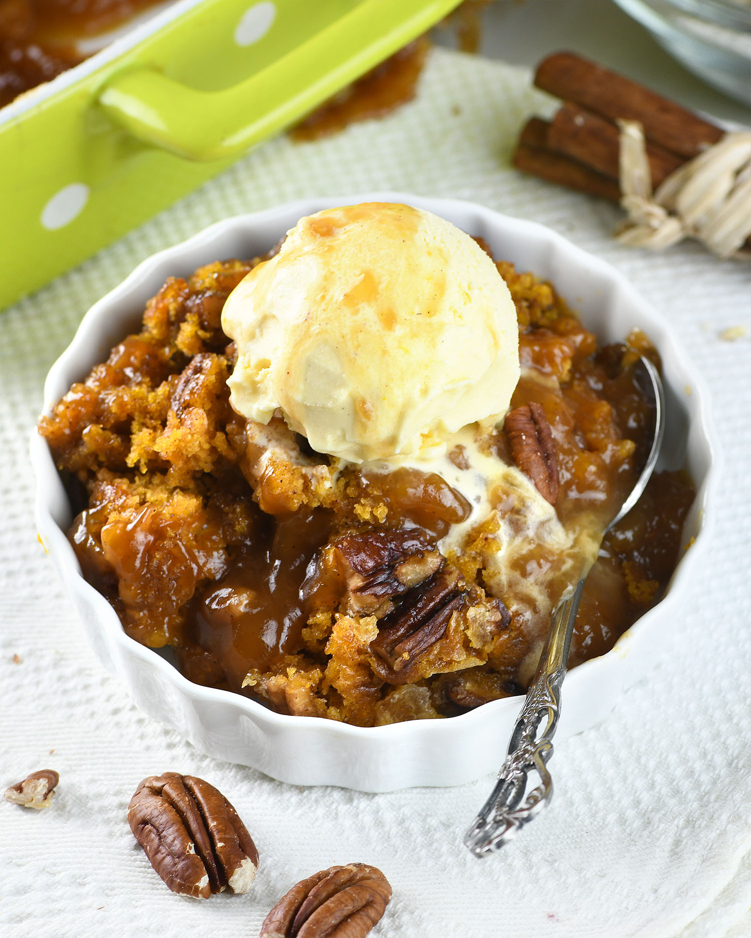 Pumpkin Pecan Cobbler